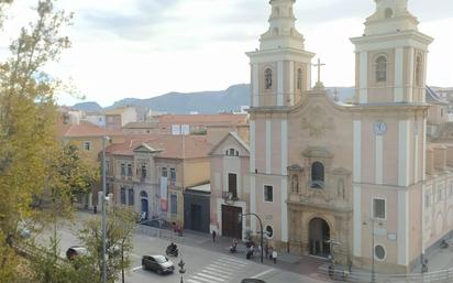 Vista exterior de Pis en venda en  Murcia Capital amb Terrassa i Balcó