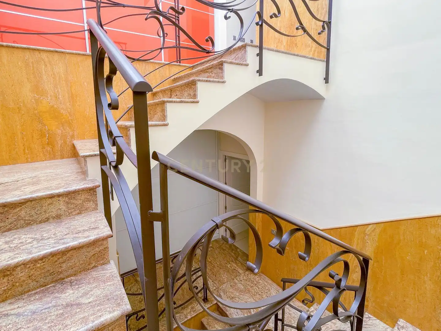 Houses for sale in Mataró