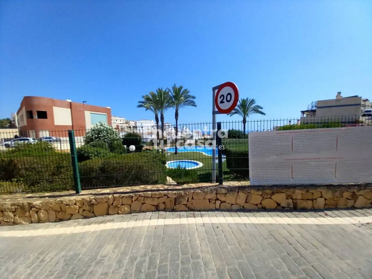 Adossat amb piscina en venda a Avenida Madrid, imagen 9