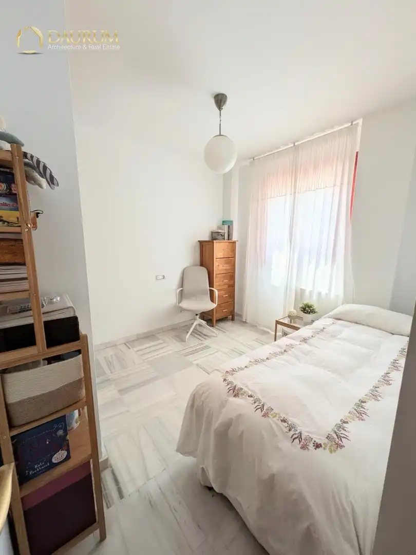 Habitación de Piso en venta en Teatinos - Universidad
