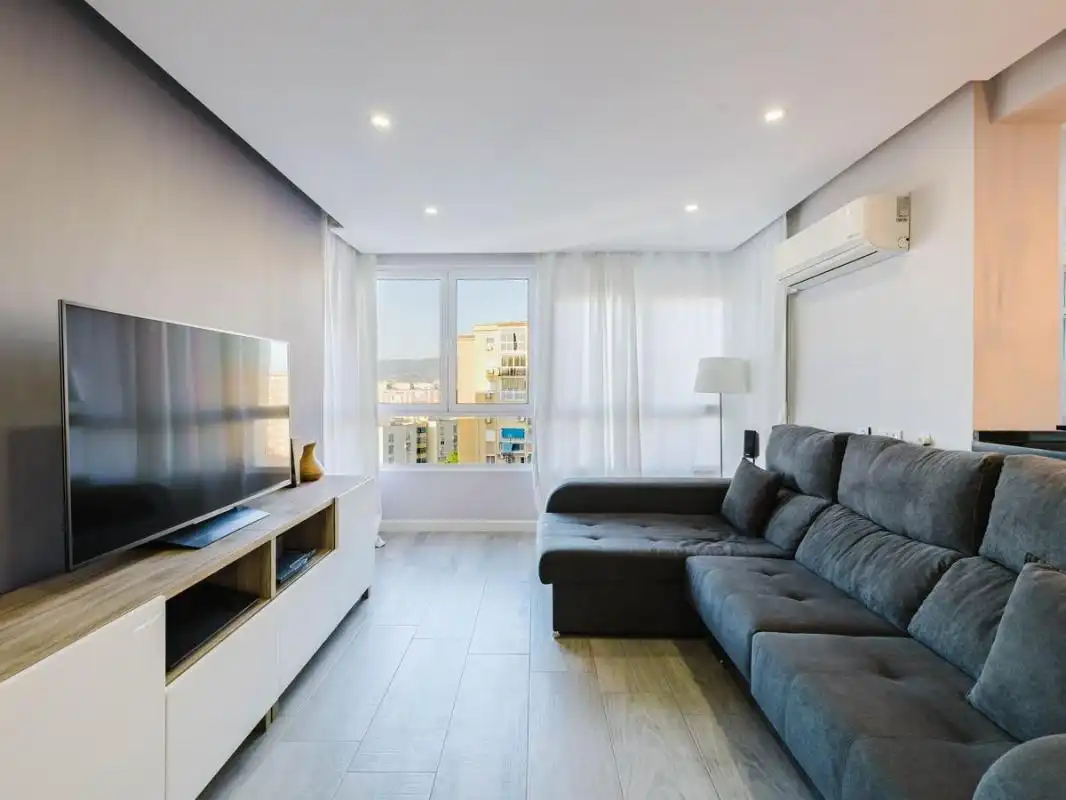 Piso con ascensor en venta en C. Gaucín