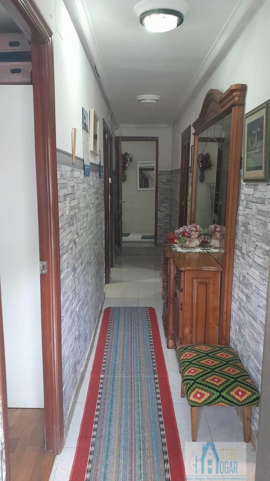 Piso en venta en Aller con Amueblado