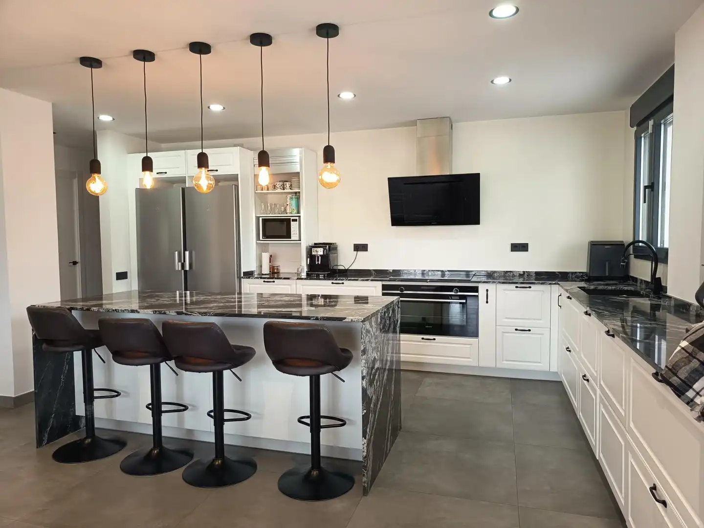 Cocina de Casa o chalet en venta en Els Pallaresos con Aire acondicionado, Calefacción y Terraza