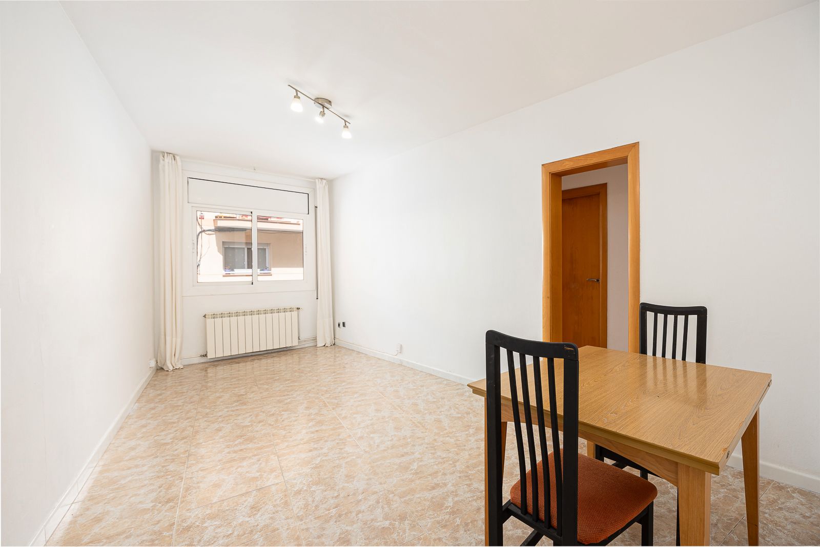 Dining room of Flat for sale in Badalona  with Heating and Oven