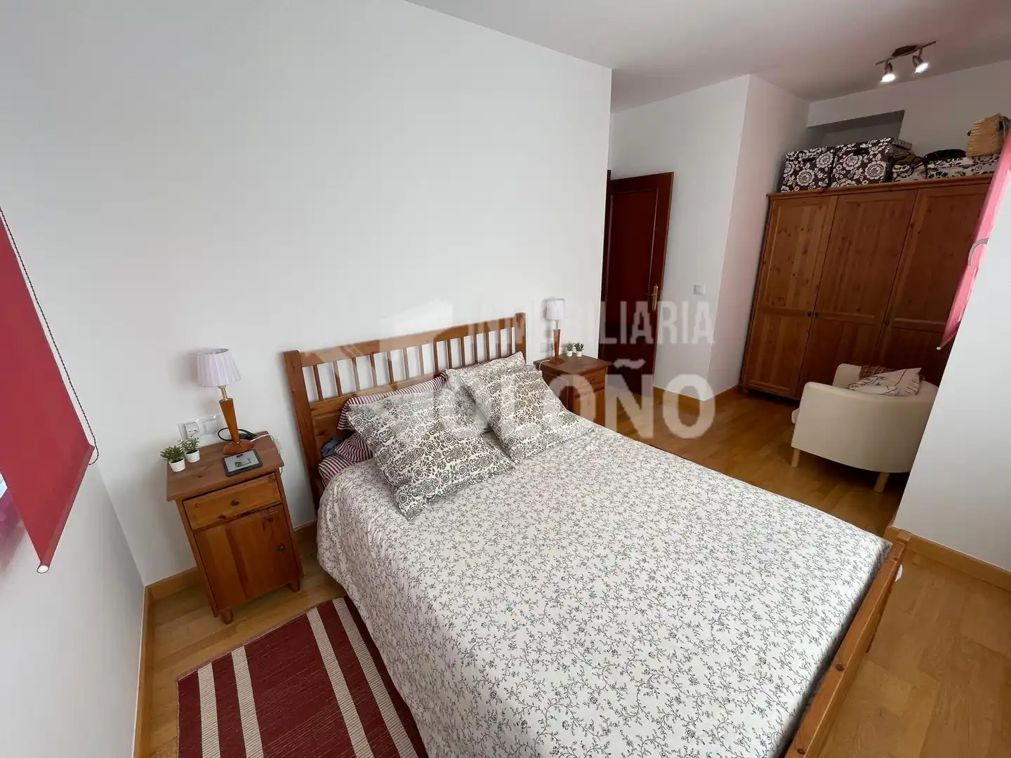 Habitación de Casa o chalet en venta en Anguciana con Calefacción, Jardín privado y Parquet