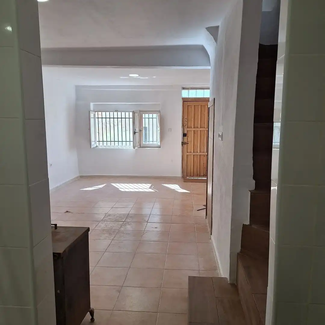Duplexes for sale in Sax