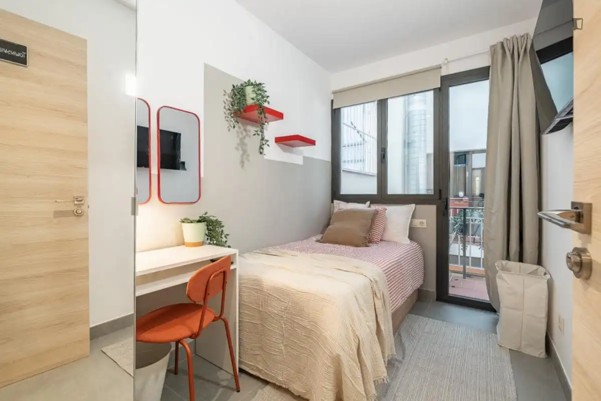 Habitación en Sants-Badal