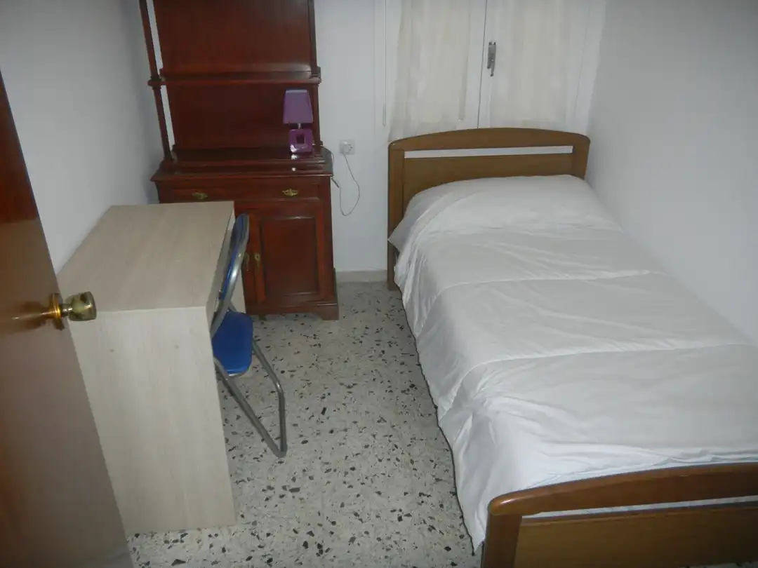 Schlafzimmer von Wohnung zur Miete in Tarragona mit Heizung, Möbliert und Ofen