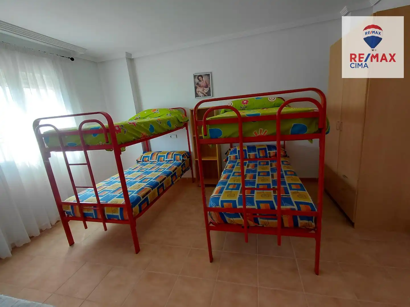 Habitación de Casa o chalet en venta en Cortes de Baza con Jardín privado