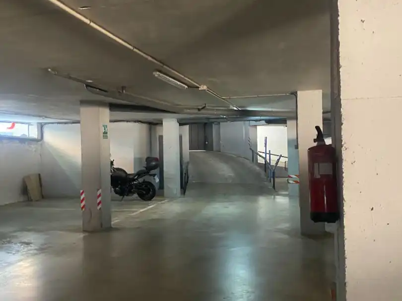 Individual en venta en Carrer de Fra Francesc Eiximenis 5
