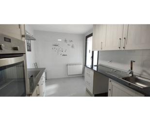 Kitchen of Flat to rent in  Toledo Capital  with Air Conditioner, Heating and Private garden