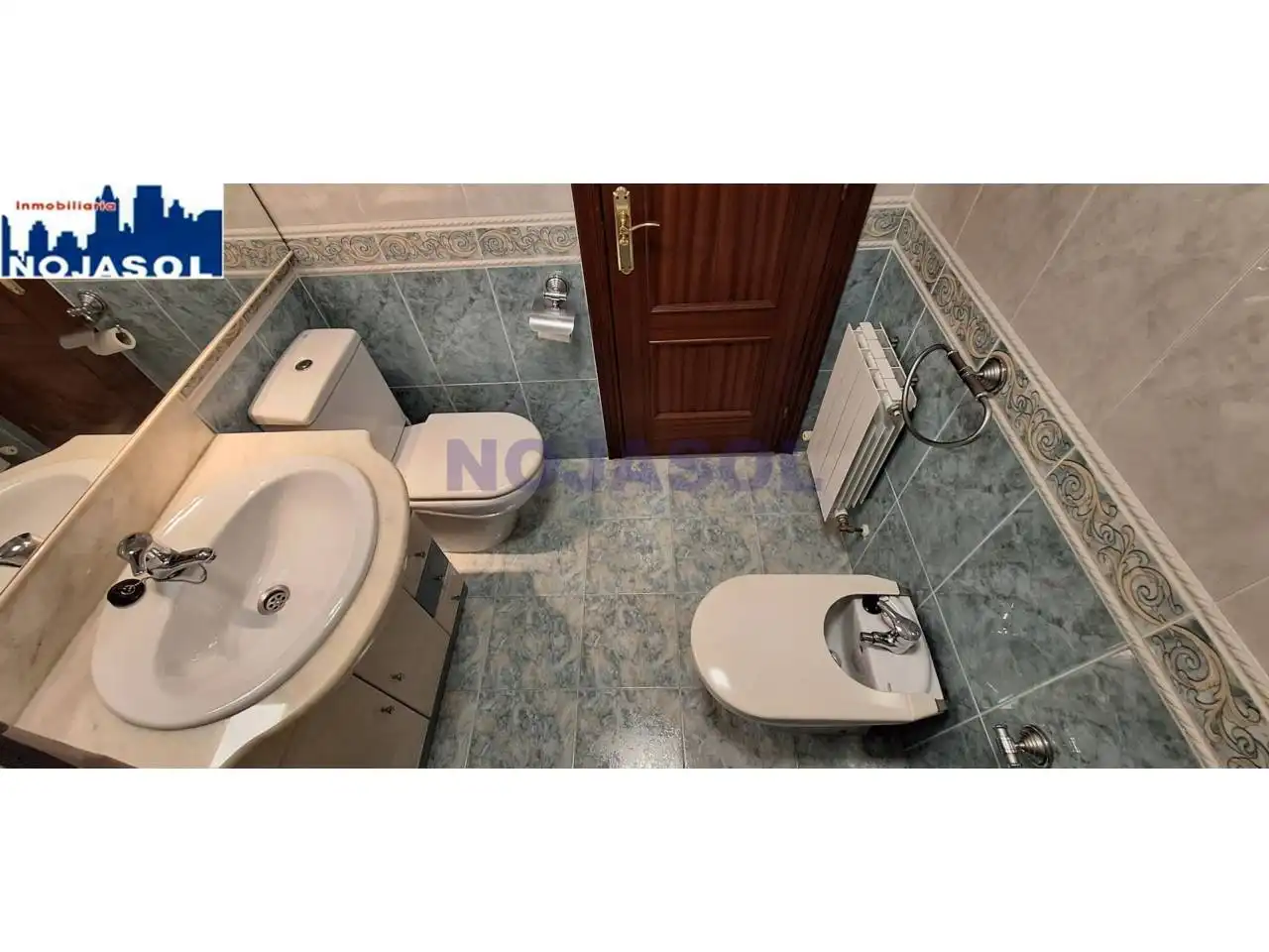 Baño de Apartamento de alquiler en Noja con Calefacción, Terraza y Amueblado
