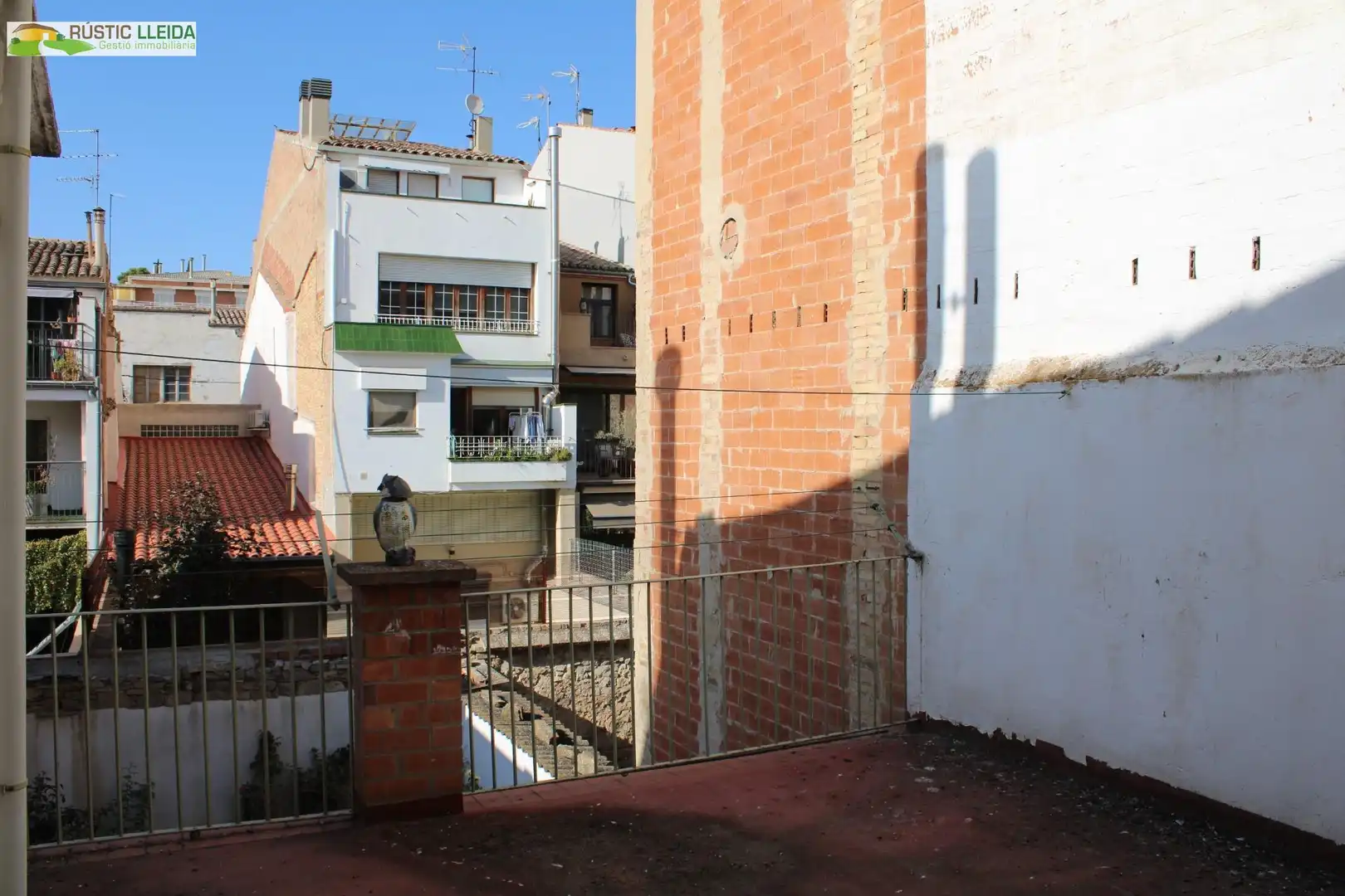 Detached homes for sale in Tàrrega