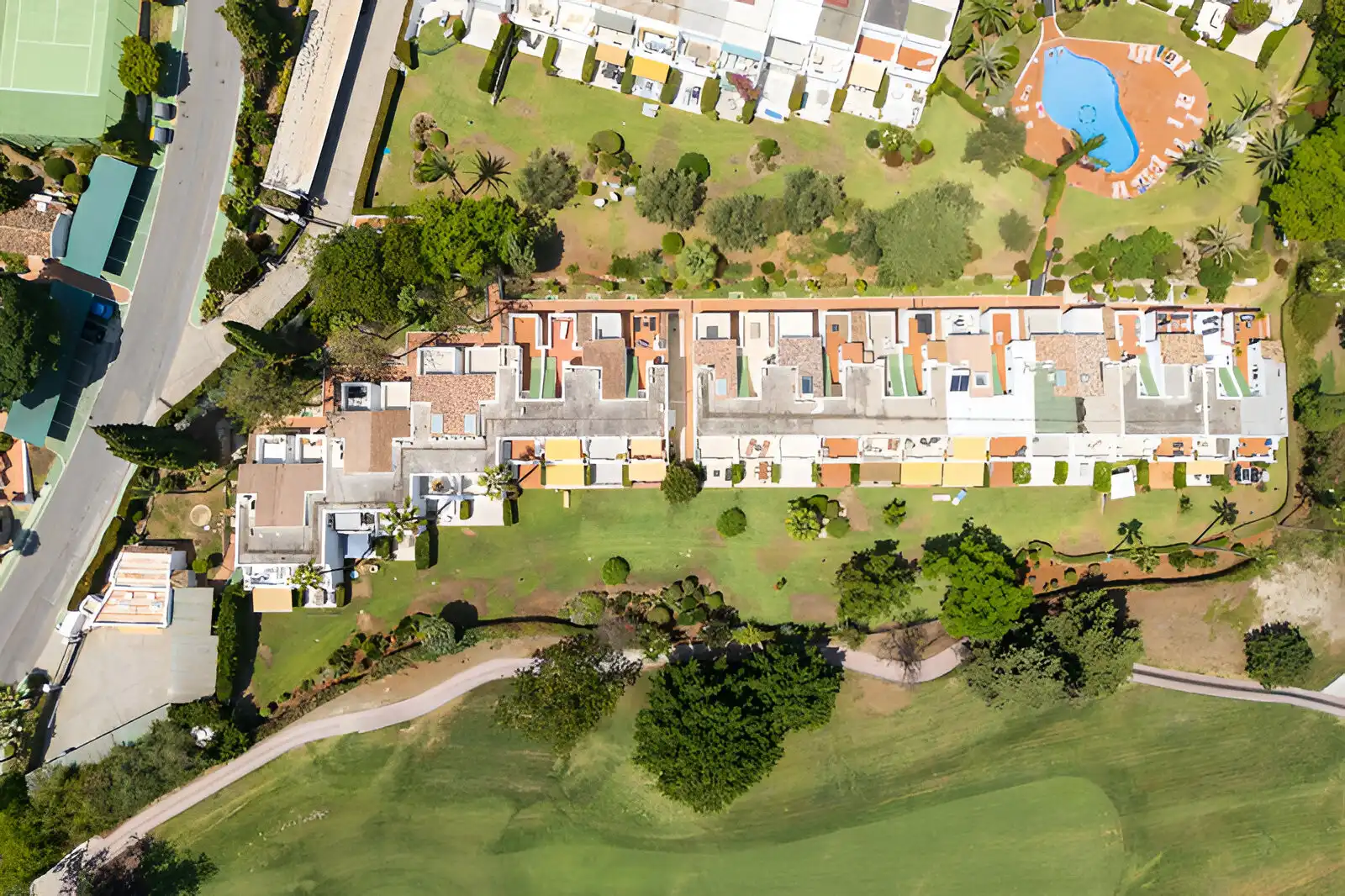 Reihenhaus mit Pool zum Verkauf in Nueva Andalucía, imagen 30