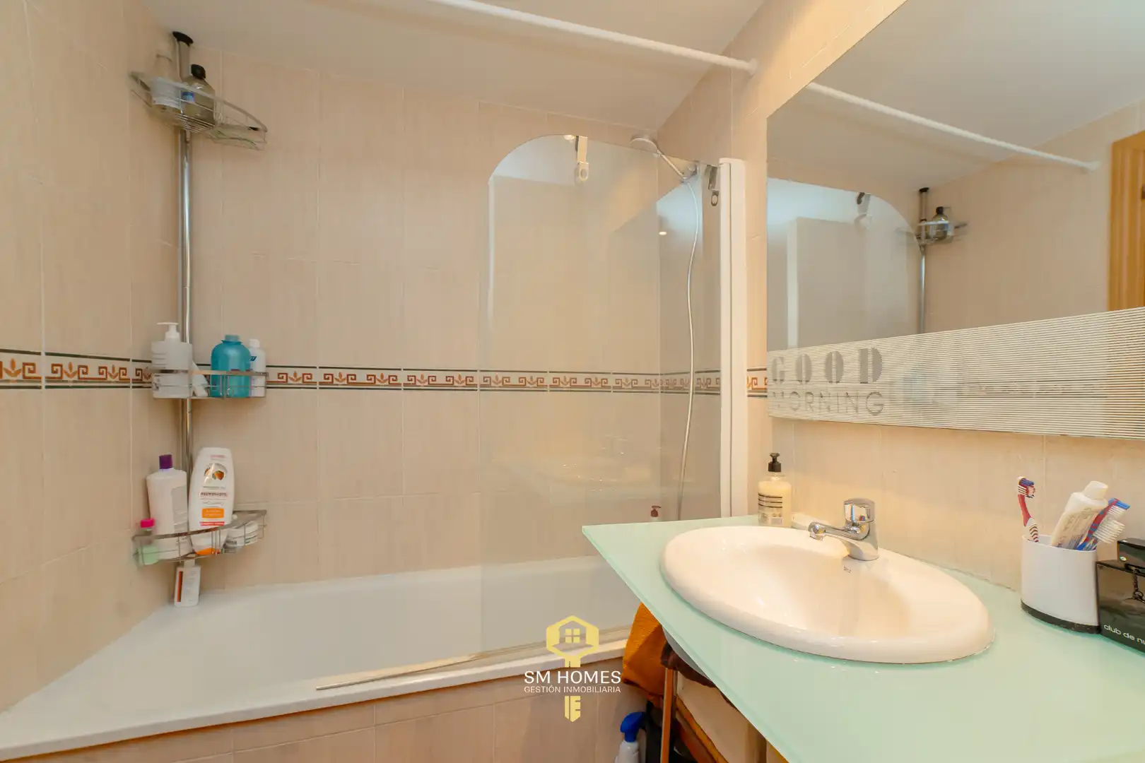 Badezimmer von Wohnung zum Verkauf in Parla mit Klimaanlage, Heizung und Abstellraum