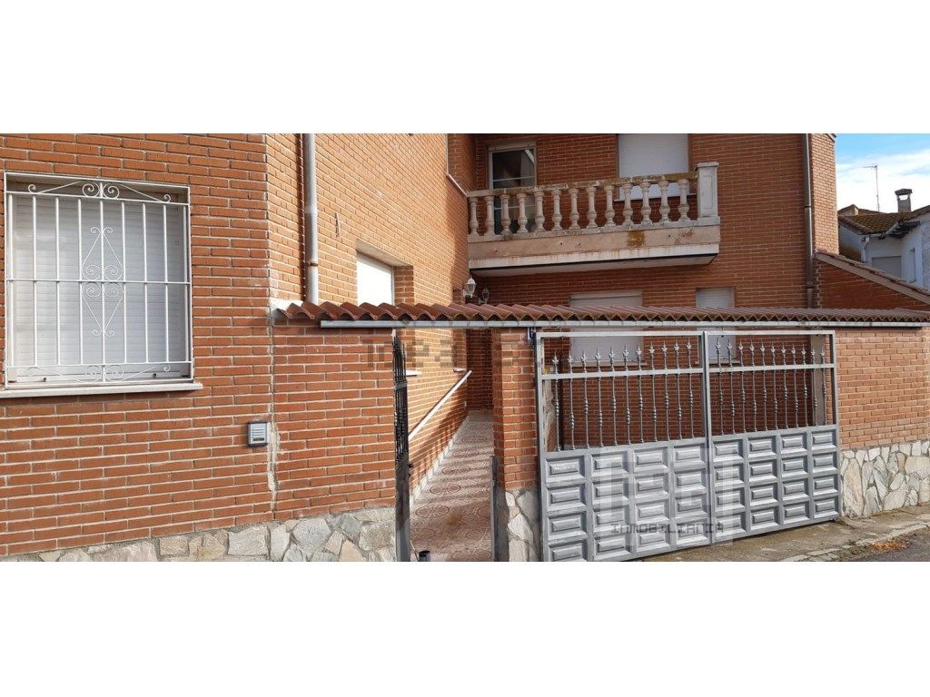 Exterior view of House or chalet to rent in Niharra