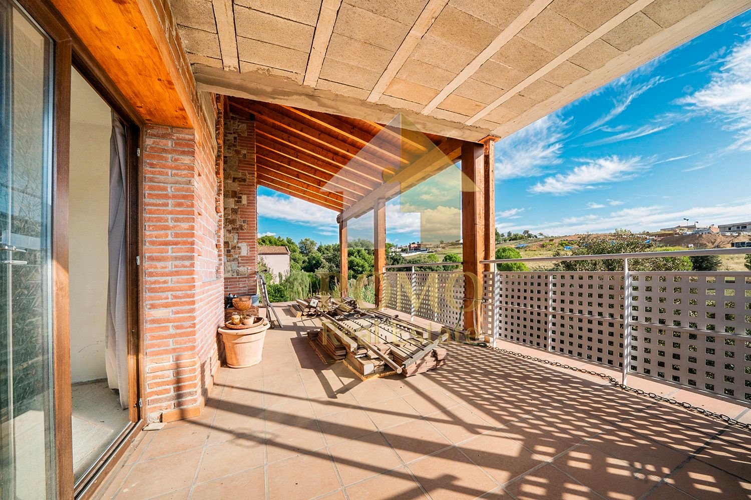 Terrassa de Casa o xalet en venda en Palau-solità i Plegamans amb Jardí privat, Terrassa i Traster