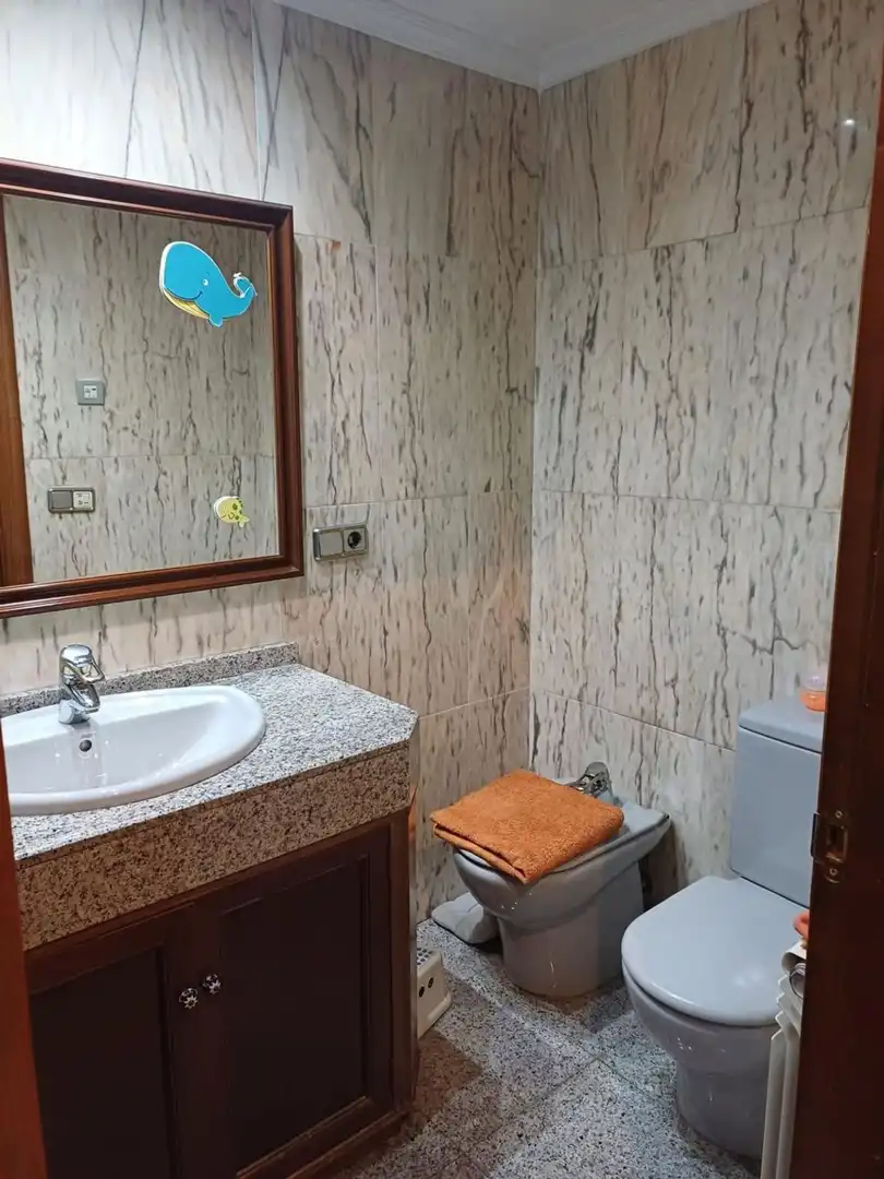 Badezimmer von Wohnung zum Verkauf in Salamanca mit Abstellraum