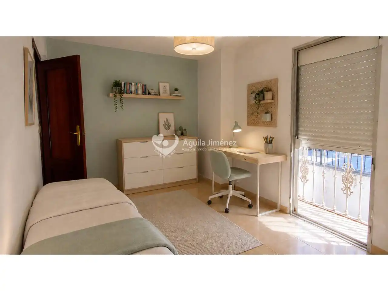 Dormitori de Casa o xalet en venda en Alcalá de Guadaira amb Calefacció i Terrassa