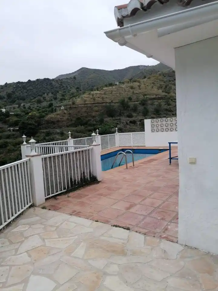 Casa rustica con piscina in vendita a Viaducto de río Jate, imagen 3
