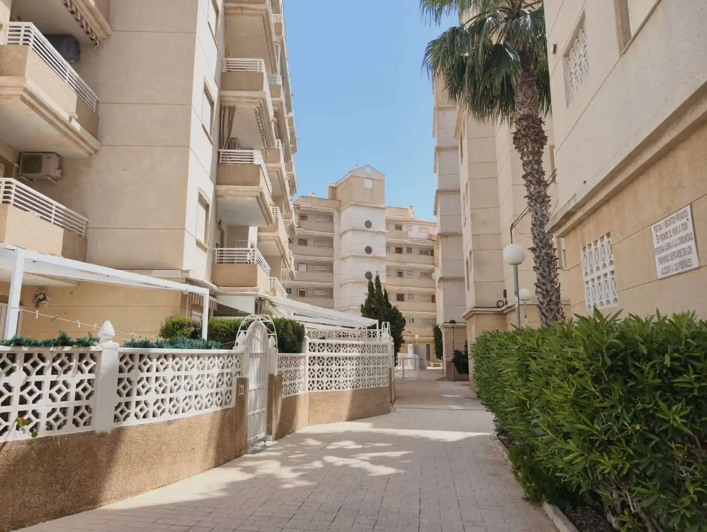 Apartments for sale in N/A, Avenida Habaneras - Curva de Palangre
