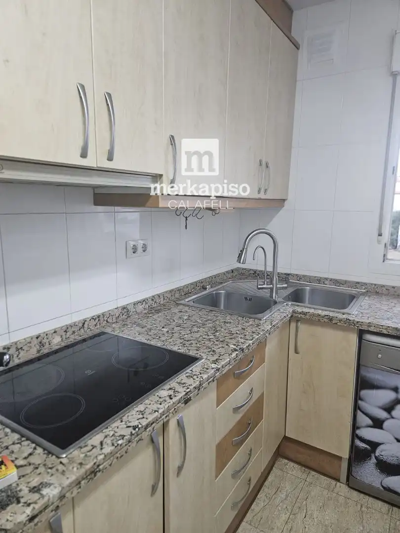 Kitchen of Flat for sale in Cubelles  with Air Conditioner, Heating and Terrace