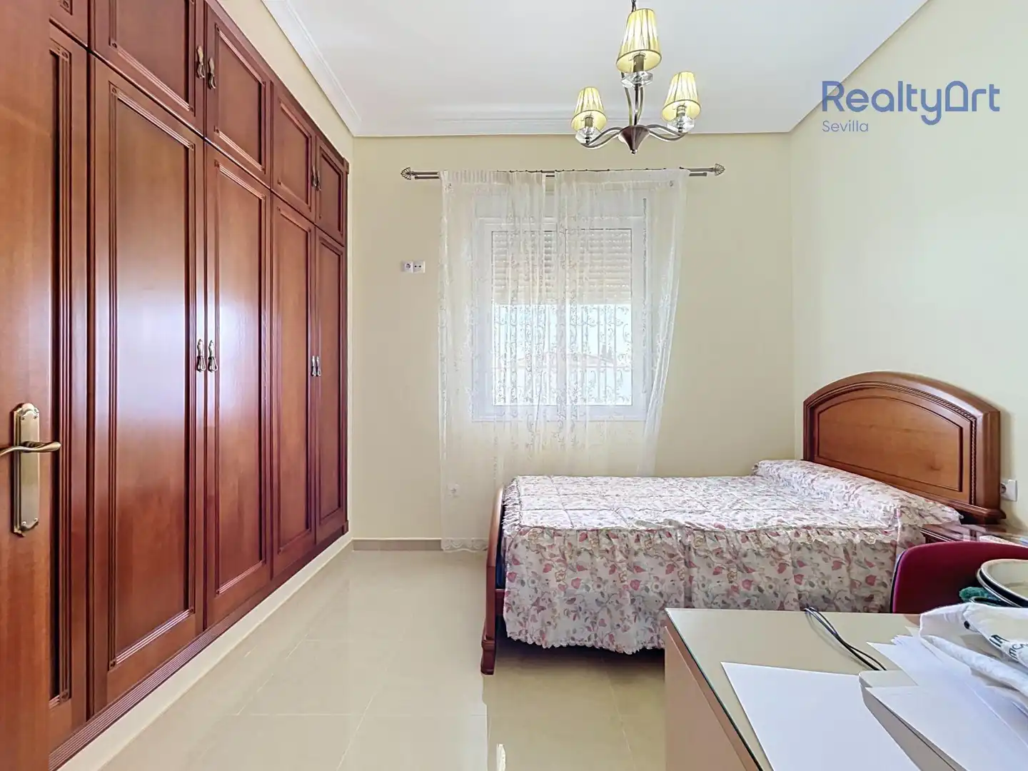 Bedroom of Houses for sale in Tomares  with Air Conditioner, Heating and Private garden