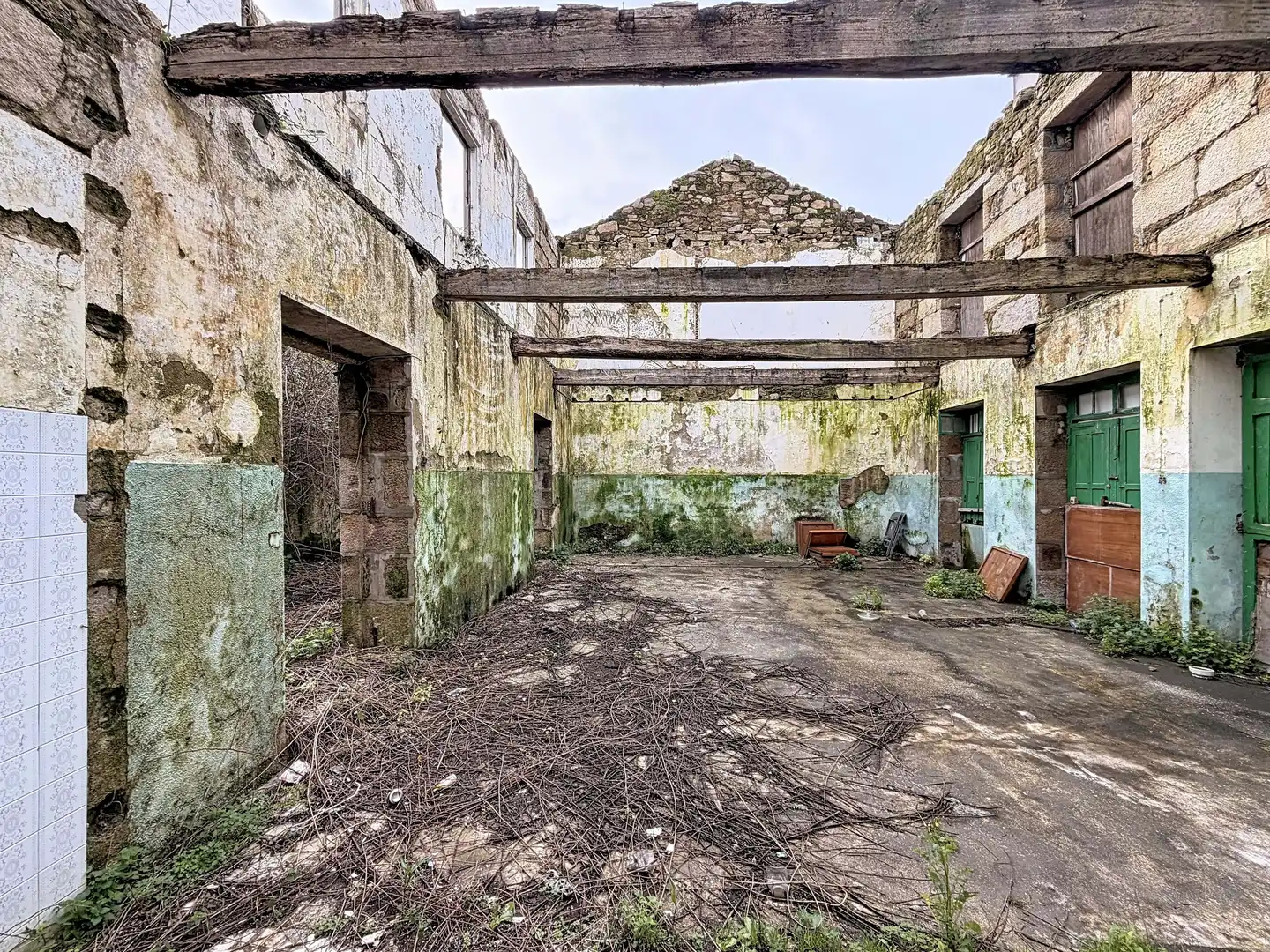 Vista exterior de Casa adosada en venta en Cambados con Aire acondicionado, Calefacción y Terraza