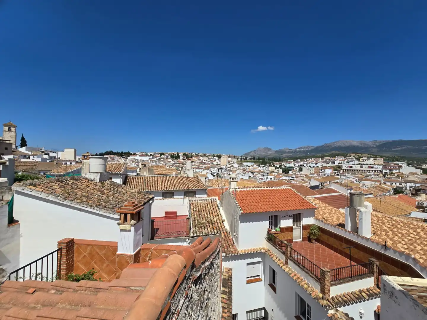 Vista exterior de Casa o chalet en venta en Colmenar con Jardín privado, Terraza y Amueblado