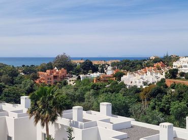Reihenhaus mit Pool zum Verkauf in Elviria - Cabopino
