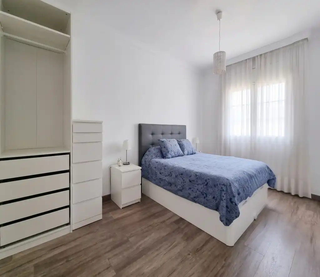 Dormitori de Casa o xalet en venda en Terrassa amb Aire condicionat, Jardí privat i Terrassa