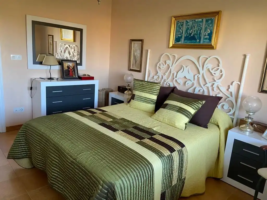 Habitación de Casa o chalet en venta en Ferrol con Calefacción, Jardín privado y Terraza