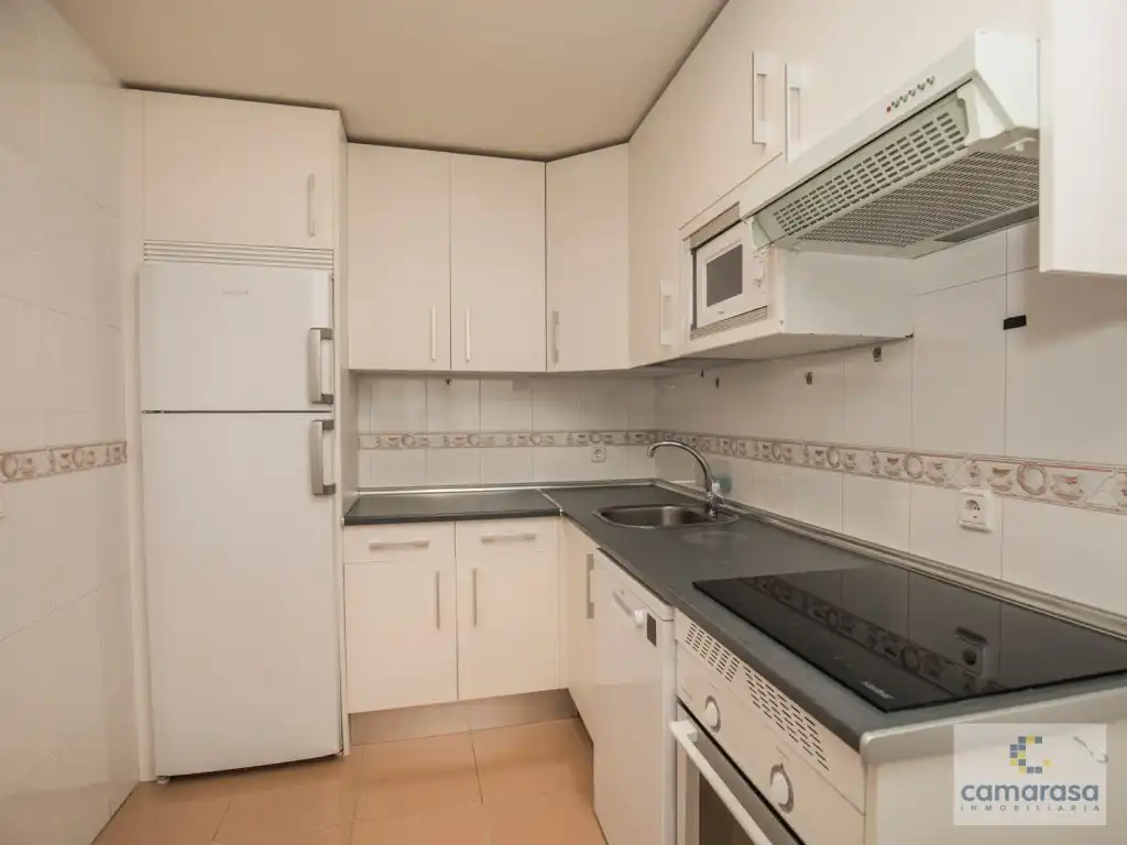 Flat for rent in Paseo Dos De Mayo, 2, Centro