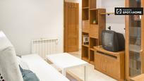 Bedroom of Flat to rent in  Madrid Capital  with Air Conditioner, Heating and Furnished