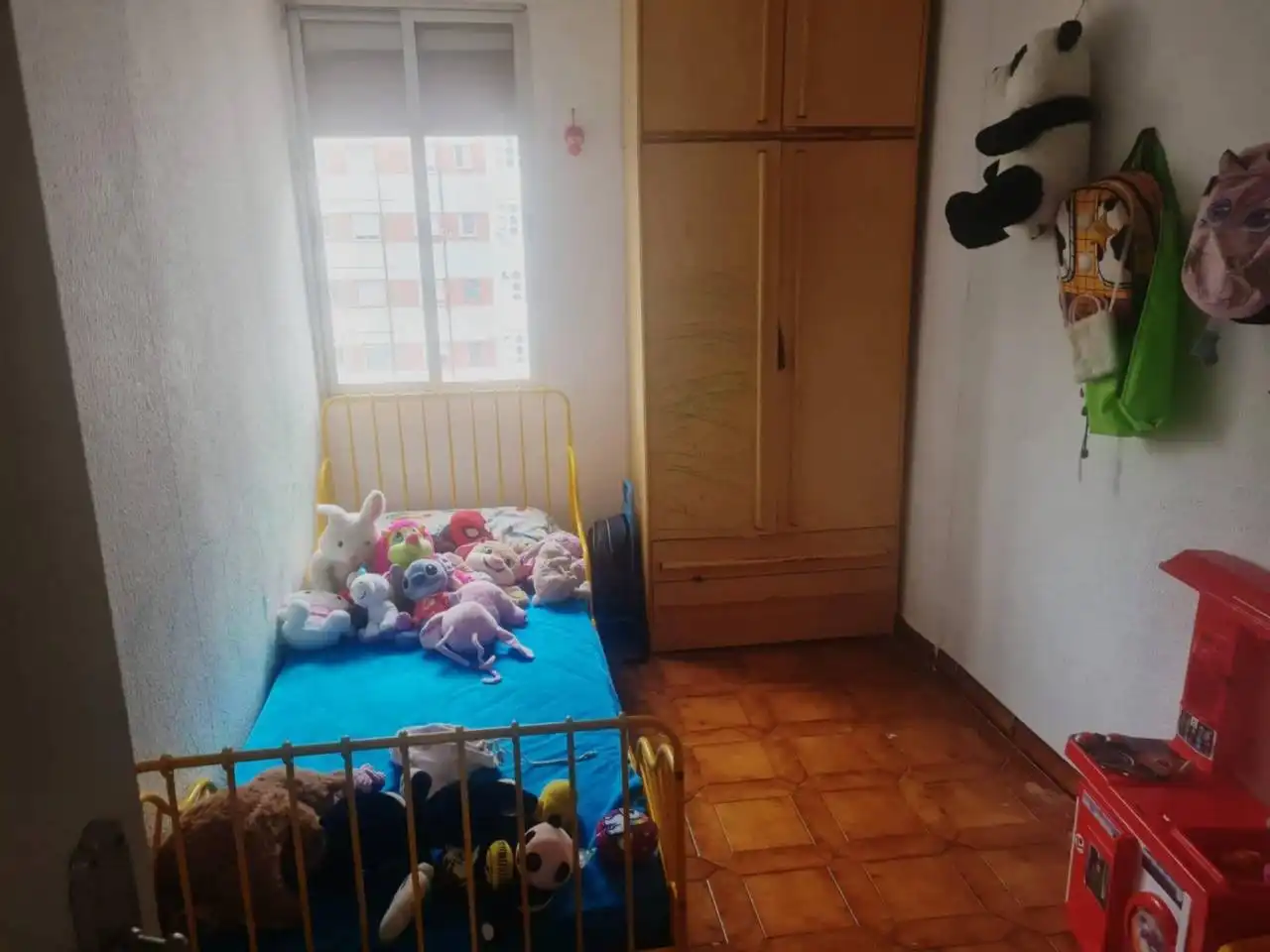 Habitación de Piso en venta en L'Hospitalet de Llobregat con Balcón