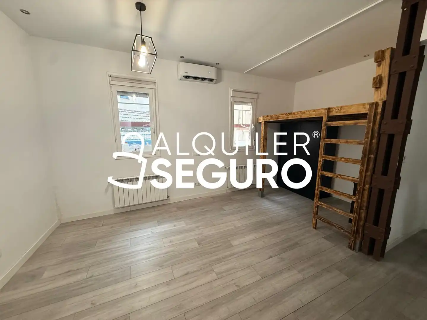 Habitación de Estudio de alquiler en Madrid con Aire acondicionado y Calefacción