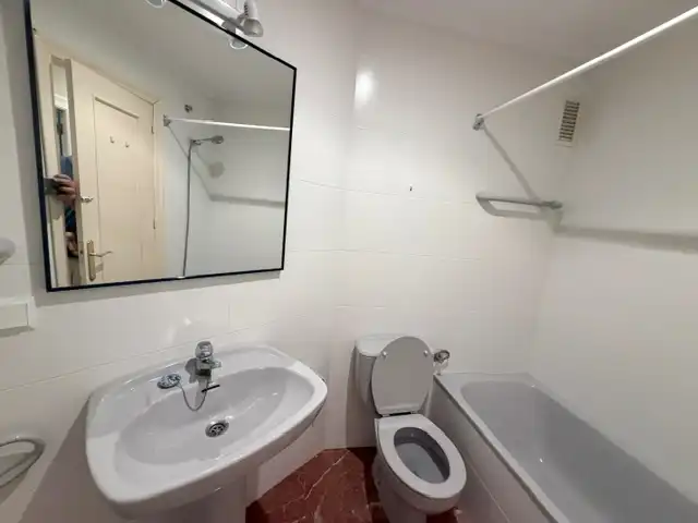 Bathroom of Flat for sale in Centro