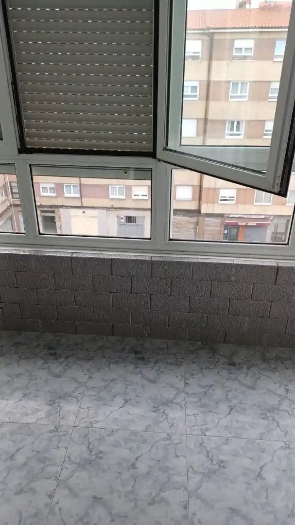 Pis en venda a Calle Hernán Cortés, 3, Raíces