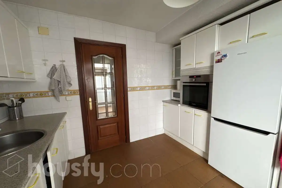 Cocina de Piso de alquiler en Torrejón de Ardoz con Calefacción, Parquet y Terraza