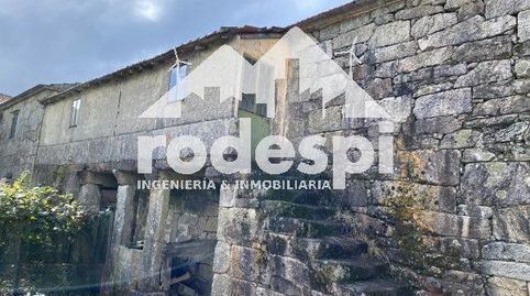 Foto 2 de Casa adosada en venta en Covelo, Pontevedra
