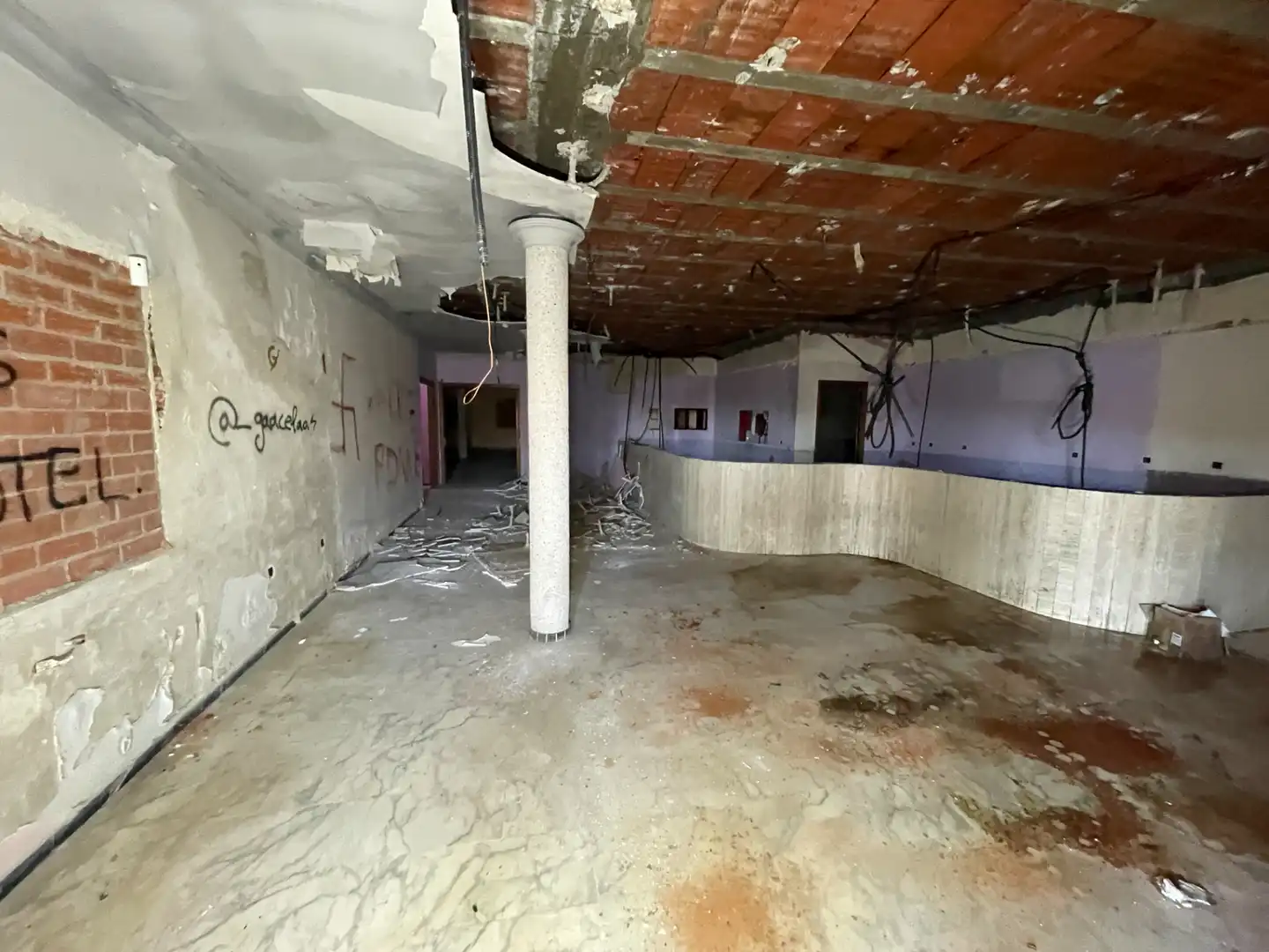 Edificio en venta en Otero de Bodas