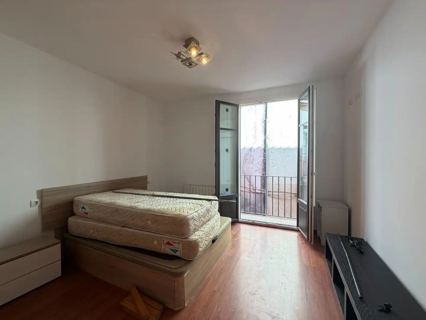 Habitación de Piso en venta en Castelló d'Empúries con Parquet y Trastero