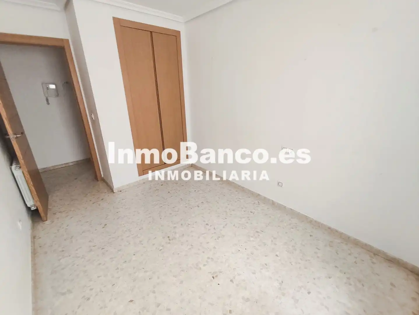 Piso con ascensor en venta en Carrer de Sant Valerià 27B, imagen 16