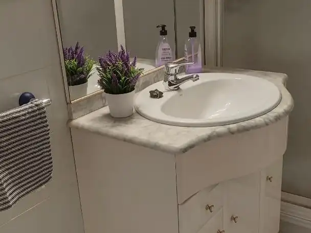 Badezimmer von Wohnung zur Miete in Plasencia mit Klimaanlage, Terrasse und Balkon