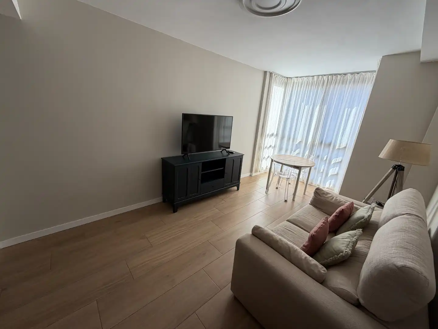 Sala de estar de Piso de alquiler en Valencia con Amueblado, Horno y Lavadora
