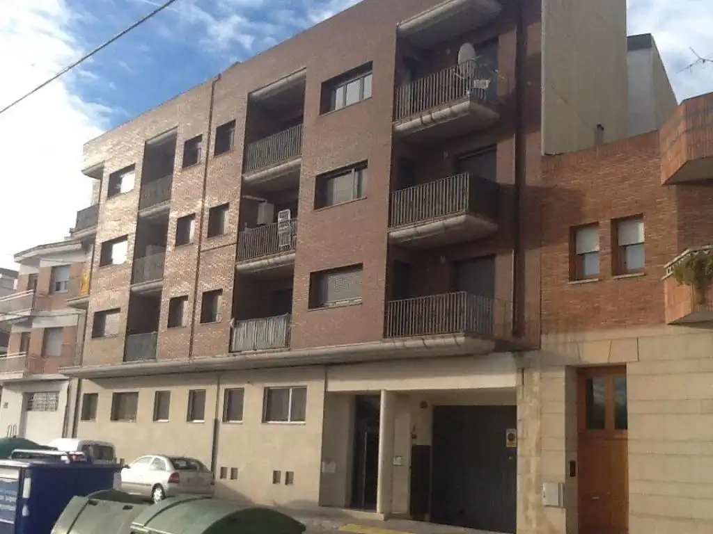 Parcheggio con ascensore in vendita a ARBECA (D)