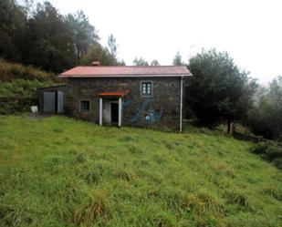 Vista exterior de Casa o xalet en venda en Monfero amb Jardí privat i Traster