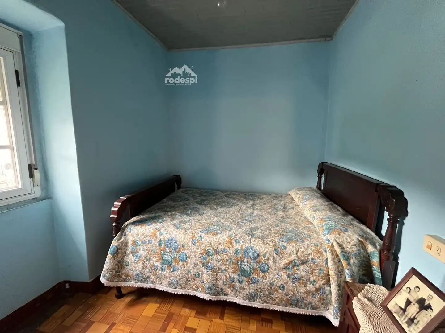 Bedroom of Houses for sale in Padrenda  with Terrace and Furnished