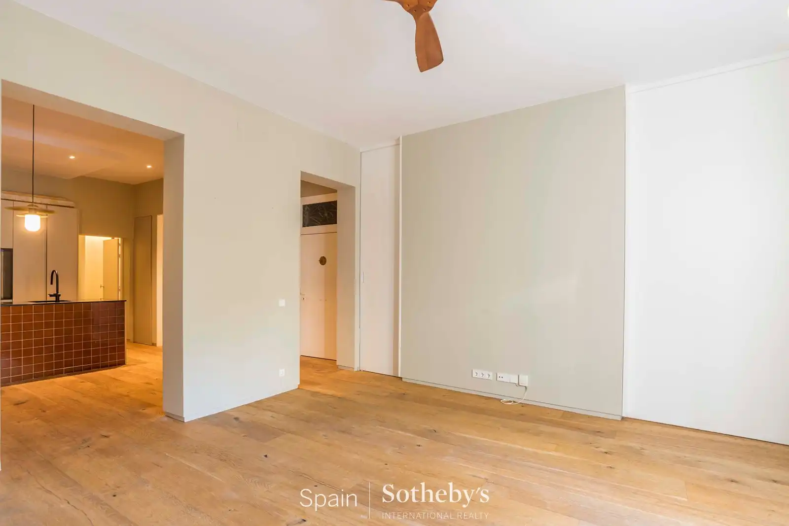 Apartments for sale in Calle de Lepanto, Palacio