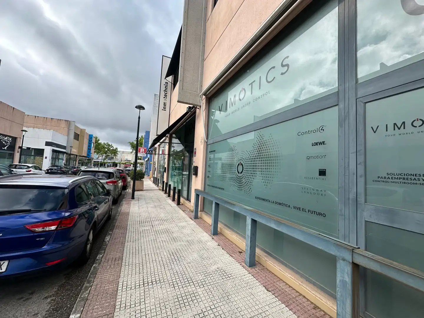 Vista exterior de Local de lloguer en Las Rozas de Madrid amb Aire condicionat i Calefacció